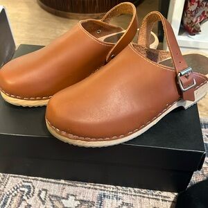 Mía Free People clog